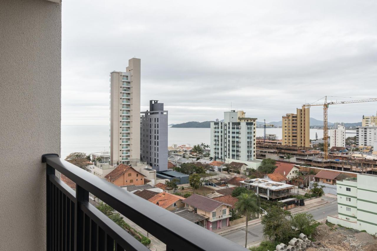 Apartamento Com Vista Mar, Ar-Condicionado, Wi-Fi Condominio Com Piscina, Quadra De Esportes Playground Infantil A 15 Minutos Do Beto Carreiro Picarras Exterior photo